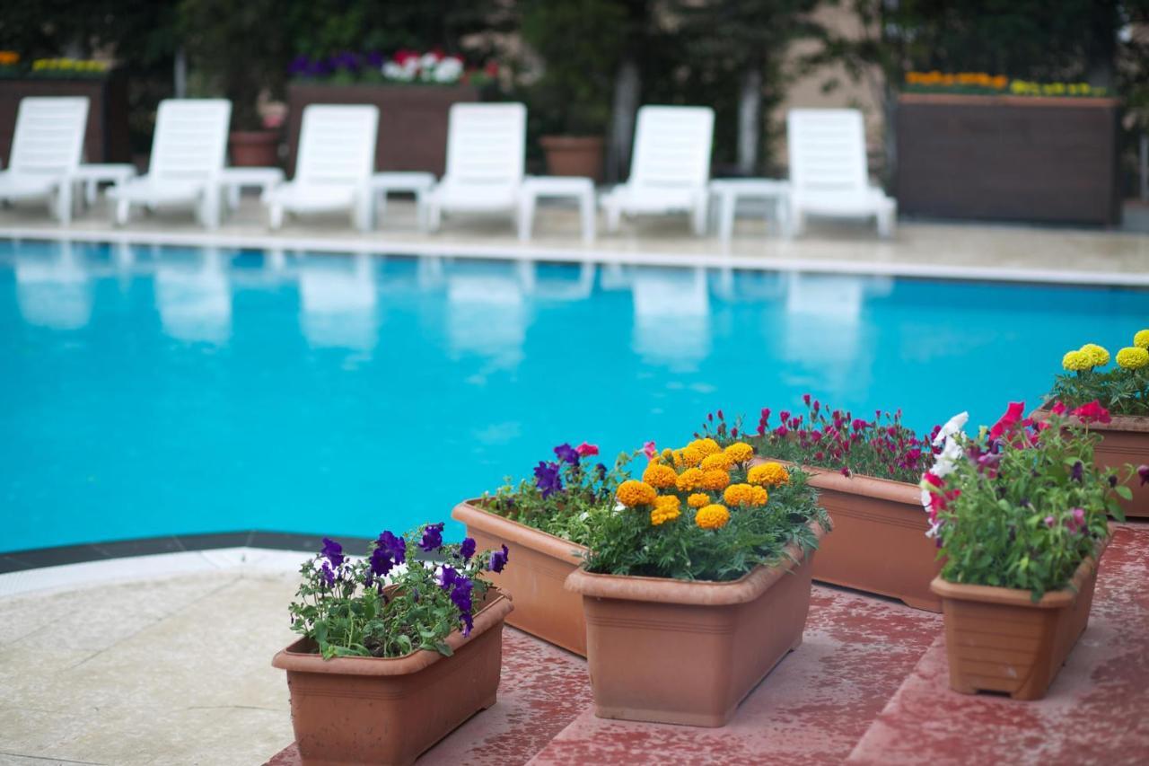 Bahira Suite Hotel Istanbul Bagian luar foto