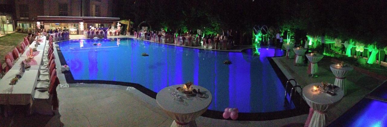 Bahira Suite Hotel Istanbul Bagian luar foto